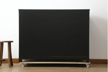 中古　美品　国産　職人手作り　総桐材　深緑色の呂色塗りが魅力的!モダンな桐箪笥(総桐箪笥、総桐たんす、和タンス、収納箪笥、整理箪笥、チェスト、引き出し)(R-075399)