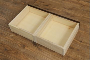 中古　美品　星野民芸(星野民藝)　落ち着いたシックな色合いが魅力の高山式食器棚(水屋箪笥、和風キャビネット、飾り棚、収納棚、戸棚)(R-075403)