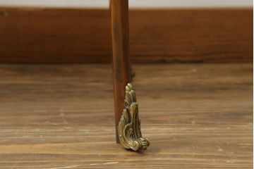 中古　イギリス　メートランドスミス(MAITLAND SMITH)　細部まで拘りあるデザインが素敵なサイドテーブル(コンソールテーブル、飾り棚、花台、英国、店舗什器)(R-075404)