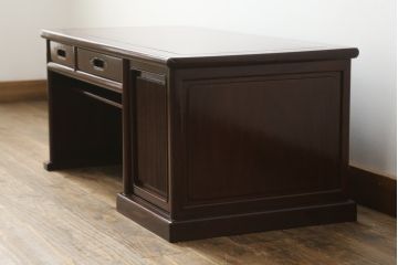 中古　美品　花梨(カリン)材　落ち着いた色味と上品な佇まいが魅力的な片袖机(ローテーブル、座机、文机、作業台、ワークデスク、唐木、在宅用、在宅ワーク用)(R-075405)