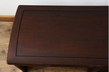 中古　美品　花梨(カリン)材　落ち着いた色味と上品な佇まいが魅力的な片袖机(ローテーブル、座机、文机、作業台、ワークデスク、唐木、在宅用、在宅ワーク用)(R-075405)