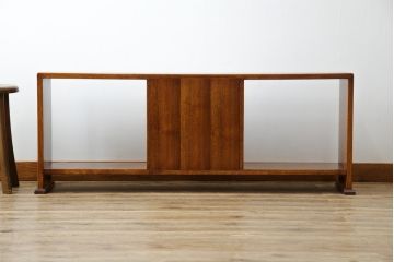 中古　高級品!!　木工作家品　無垢材　李朝デザイン　真鍮金具　漆塗り　シンプルながらも存在感のある飾り棚(朝鮮棚、収納棚、サイドボード、リビングボード)(定価推定約50〜80万円)(R-075407)