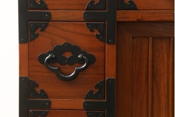 中古　美品!!　楡(ニレ)材　両面使いできる重厚な階段箪笥(和箪笥、和タンス、収納箪笥)(R-075409)