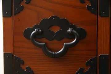 中古　美品!!　楡(ニレ)材　両面使いできる重厚な階段箪笥(和箪笥、和タンス、収納箪笥)(R-075409)