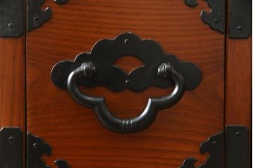 中古　美品!!　楡(ニレ)材　両面使いできる重厚な階段箪笥(和箪笥、和タンス、収納箪笥)(R-075409)
