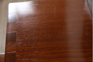 中古　美品!!　楡(ニレ)材　両面使いできる重厚な階段箪笥(和箪笥、和タンス、収納箪笥)(R-075409)