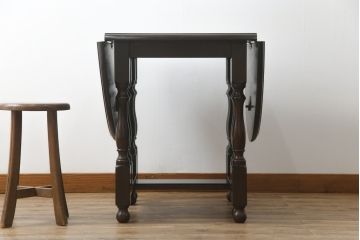 中古　松本民芸家具　M型バタフライ卓(楕円)　凝った脚のデザインが目を惹くバタフライテーブル(ドロップリーフテーブル、エクステンションテーブル、食卓、ダイニングテーブル、2人掛け、4人掛け、2P、4P)(定価約28万円)(R-075411)