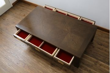 中古　美品!!　カリモク家具(karimoku)　domani(ドマーニ)　Morganton(モーガントン)　ゴールドの引手が高級感を演出するセンターテーブル(リビングテーブル、ローテーブル)(定価約25万円)(R-075412)