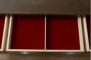 中古　美品!!　カリモク家具(karimoku)　domani(ドマーニ)　Morganton(モーガントン)　ゴールドの引手が高級感を演出するセンターテーブル(リビングテーブル、ローテーブル)(定価約25万円)(R-075412)