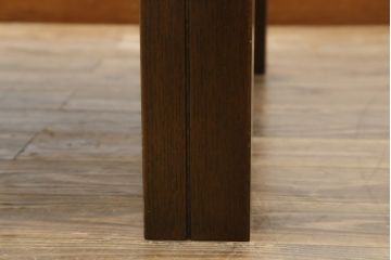 中古　美品!!　カリモク家具(karimoku)　domani(ドマーニ)　Morganton(モーガントン)　ゴールドの引手が高級感を演出するセンターテーブル(リビングテーブル、ローテーブル)(定価約25万円)(R-075412)