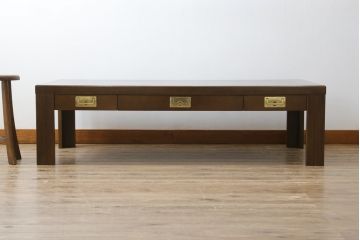 中古　美品!!　カリモク家具(karimoku)　domani(ドマーニ)　Morganton(モーガントン)　ゴールドの引手が高級感を演出するセンターテーブル(リビングテーブル、ローテーブル)(定価約25万円)(R-075412)