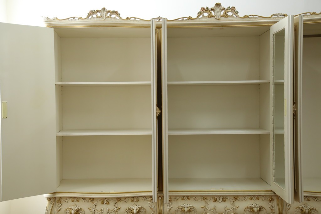 中古　SILIK(シリック)　ロココ調　エレガントな空間づくりにおすすめ!特大ワードローブ　定価約220万円　(R-075414)