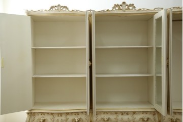 中古　SILIK(シリック)　ロココ調　エレガントな空間づくりにおすすめ!特大ワードローブ　定価約220万円　(R-075414)