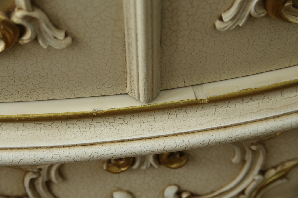 中古　SILIK(シリック)　ロココ調　エレガントな空間づくりにおすすめ!特大ワードローブ　定価約220万円　(R-075414)