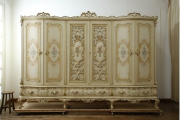 中古　SILIK(シリック)　ロココ調　エレガントな空間づくりにおすすめ!特大ワードローブ　定価約220万円　(R-075414)