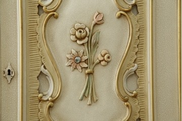 中古　SILIK(シリック)　ロココ調　エレガントな空間づくりにおすすめ!特大ワードローブ　定価約220万円　(R-075414)