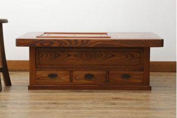中古　美品!!　総欅(ケヤキ)材　趣ある佇まいが目を引く関西火鉢(ローテーブル、長火鉢、座卓、囲炉裏)(R-075415)