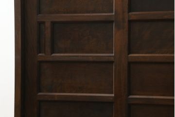 中古　特注品　松本民芸家具　シックで落ち着いた佇まいが魅力的なA型下駄箱(収納棚、戸棚、キャビネット)(R-075416)