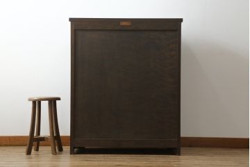 中古　特注品　松本民芸家具　シックで落ち着いた佇まいが魅力的なA型下駄箱(収納棚、戸棚、キャビネット)(R-075416)