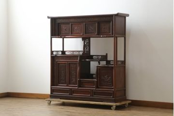 和製ビンテージ　花梨(カリン)材　凝った意匠が素敵な飾り棚(収納棚、戸棚、茶棚、違い棚、ヴィンテージ)(R-075428)
