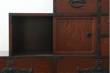 中古　美品　仙台民芸箪笥(仙台箪笥)　欅産業　拭き漆塗りが美しい階段箪笥(和たんす、収納箪笥、整理タンス、引き出し)(R-075430)
