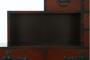 中古　美品　仙台民芸箪笥(仙台箪笥)　欅産業　拭き漆塗り　力強い木目が魅力の階段箪笥　(R-075430)