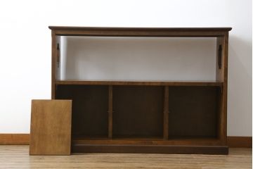 中古　美品!!　葉山ガーデン(Hayama Classic)　上質な和の空間を演出する格子引き戸の収納棚(食器棚、茶棚、戸棚)(R-075439)