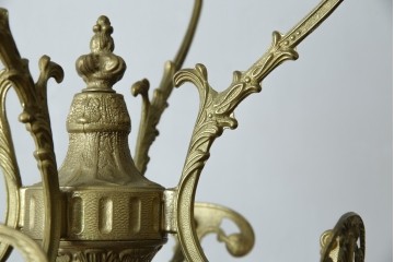 中古　イタリア高級家具　組み立て式　大理石　ヨーロピアンなお部屋の演出にピッタリな真鍮製のポールハンガー　(R-075440)