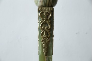 中古　イタリア高級家具　組み立て式　大理石　ヨーロピアンなお部屋の演出にピッタリな真鍮製のポールハンガー　(R-075440)