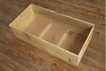 和製アンティーク　総桐(キリ)材　天板リメイク　脚付きリメイク　使いやすく生まれ変わる時代箪笥サイドボード(サイドチェスト、総桐箪笥、総桐たんす、衣裳箪笥、収納箪笥、和タンス)(R-075446)