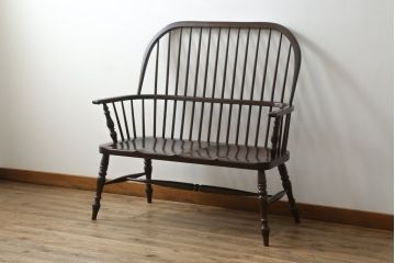 中古　美品　松本民芸家具　#513型　和モダン空間を演出する長ウィンザーチェア(ベンチ、2人掛けソファ、二人掛け、ウインザーチェア、長椅子)(定価約31万円)(R-075447)