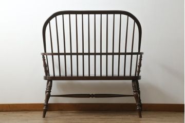 中古　美品　松本民芸家具　#513型　和モダン空間を演出する長ウィンザーチェア(ベンチ、2人掛けソファ、二人掛け、ウインザーチェア、長椅子)(定価約31万円)(R-075447)
