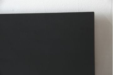 中古　希少デザイン　内部桐材　伝統的な根來塗り(ねごろぬり)が施されたモダンなデザインの金具付き和箪笥(根来塗り、桐箪笥、桐たんす、整理箪笥、衣装箪笥、引き出し、チェスト)(R-075449)
