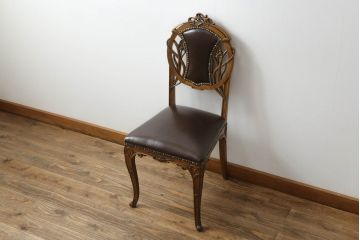 中古　イタリア高級家具　メデア(Medea)　クラシカルなデザインと花の意匠が素敵なチェア(一人掛け、ダイニングチェア、椅子、イス)(定価約40万円)(R-075450)