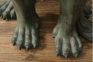 ビンテージ雑貨　ブロンズ　置いてあるだけで存在感がある!堂々とした雰囲気の大きなライオン像(置物、オブジェ、店舗什器、ブロンズ像、獅子、ディスプレイ、ヴィンテージ)(R-075451)