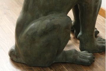 ビンテージ雑貨　ブロンズ　置いてあるだけで存在感がある!堂々とした雰囲気の大きなライオン像(置物、オブジェ、店舗什器、ブロンズ像、獅子、ディスプレイ、ヴィンテージ)(R-075451)