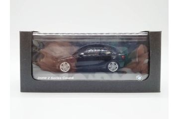 BMW　2Series Coupe　4Series Gran Coupe　グランクーペ　1/43　ミニカー2点セット(2シリーズ、4シリーズ、コレクション、ブラック、グレイシャーシルバー、モデルカー、自動車模型)(R-075471)
