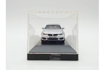 BMW　2Series Coupe　4Series Gran Coupe　グランクーペ　1/43　ミニカー2点セット(2シリーズ、4シリーズ、コレクション、ブラック、グレイシャーシルバー、モデルカー、自動車模型)(R-075471)