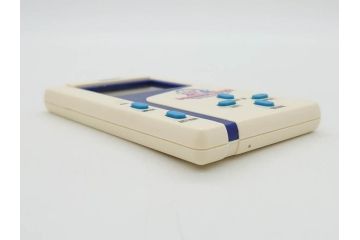 昭和レトロ　当時物　トミー　テクノボーイ　OMS-B(オムスビー)　ポピー　ドラえもん ドラヤキハウス　タカトクトイス　ヒステリック・ママ　ゲーム機など4点セット(箱付き、レッド、赤、TOMY、TECHNOBOY、スペースクルーザー、THE LOVELY HOME ROBOT、ロボット、DORAYAKI HOUSE、Hysteric MaMa)(R-075472)