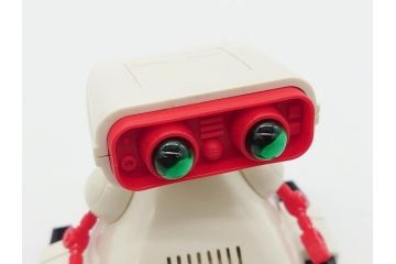 昭和レトロ　当時物　トミー　テクノボーイ　OMS-B(オムスビー)　ポピー　ドラえもん ドラヤキハウス　タカトクトイス　ヒステリック・ママ　ゲーム機など4点セット(箱付き、レッド、赤、TOMY、TECHNOBOY、スペースクルーザー、THE LOVELY HOME ROBOT、ロボット、DORAYAKI HOUSE、Hysteric MaMa)(R-075472)