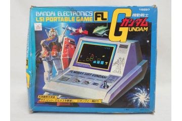 昭和レトロ　当時物　バンダイ　BANDAI　機動戦士ガンダム　フォーメーション　ポータブルゲーム　ゲーム機2点セット(GUNDAM、FORMATION、LSI PASOCOM TYPE PT-6000、PORTABLE GAME、FL MOBILE SUIT、RX-78、モビルスーツ、箱付き)(R-075473)