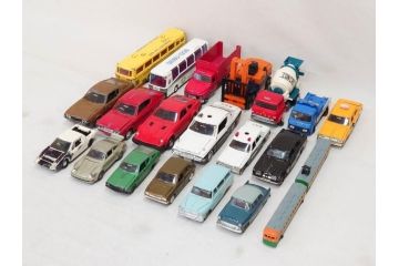 当時物　YONEZAWA TOYS　ASAHI TOYS　アサヒ玩具　DIAPET　ダイヤペット　MODEL PET　モデルペット　自動車　ミニカー　まとめて20点セット(おもちゃ、オモチャ、パトカー、はとバス、タクシー、郵便トラック、TOYOTA、トヨタ、NISSAN、日産、HONDA、ISUZU、MITSUBISHI、三菱、NO.2、6、鉄道シリーズ、電車、フォークリフト)(R-075474)