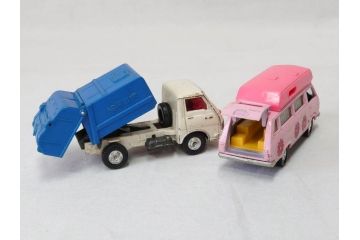 当時物　TOMICA トミカ　DANDY ダンディ　自動車　ミニカー　まとめて19点セット(玩具、おもちゃ、オモチャ、消防車、タンクローリー、Shell、はとバス、キャンピングカー、トラック、清掃事業、NHK、TOYOTA、トヨタ、HINO、ISUZU、MITSUBISHI、三菱)(R-075475)