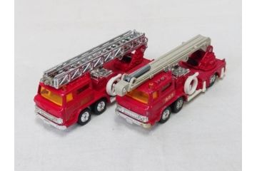当時物　TOMICA トミカ　DANDY ダンディ　自動車　ミニカー　まとめて19点セット(玩具、おもちゃ、オモチャ、消防車、タンクローリー、Shell、はとバス、キャンピングカー、トラック、清掃事業、NHK、TOYOTA、トヨタ、HINO、ISUZU、MITSUBISHI、三菱)(R-075475)