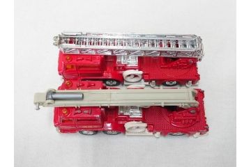 当時物　TOMICA トミカ　DANDY ダンディ　自動車　ミニカー　まとめて19点セット(玩具、おもちゃ、オモチャ、消防車、タンクローリー、Shell、はとバス、キャンピングカー、トラック、清掃事業、NHK、TOYOTA、トヨタ、HINO、ISUZU、MITSUBISHI、三菱)(R-075475)