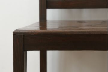 和製アンティーク　使い込まれた風合いが魅力!!素朴だけど上品なデザインのチェア(ダイニングチェア、板座チェア、椅子、イス)(R-075488)