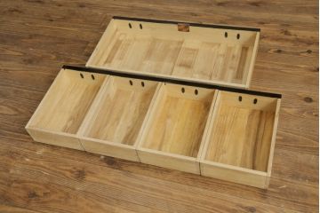 和製ビンテージ　希少デザイン!!　手打ち金具　艶やかな黒漆塗りが美しい小振りな岩谷堂箪笥(衣装タンス、収納箪笥、引き出し、チェスト、ヴィンテージ)(R-075489)
