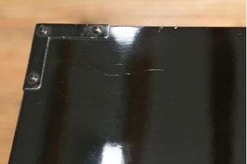 和製ビンテージ　希少デザイン!!　手打ち金具　艶やかな黒漆塗りが美しい小振りな岩谷堂箪笥(衣装タンス、収納箪笥、引き出し、チェスト、ヴィンテージ)(R-075489)