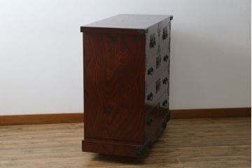 中古　美品　四国・高松　飛鳥民芸家具　深い色味と美しい木目が魅力的な車箪笥(衣装箪笥、収納箪笥、整理箪笥、和箪笥、引き出し)(R-075490)