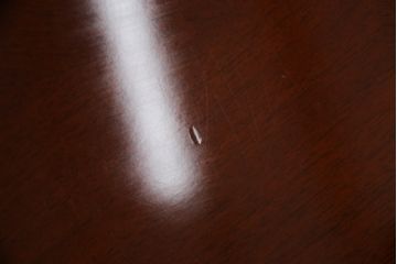 中古　美品!!　マルニ木工(MARUNI)　艶のある木肌と上品な佇まいが魅力のセンターテーブル(ローテーブル、リビングテーブル、オーバル型)(R-075491)